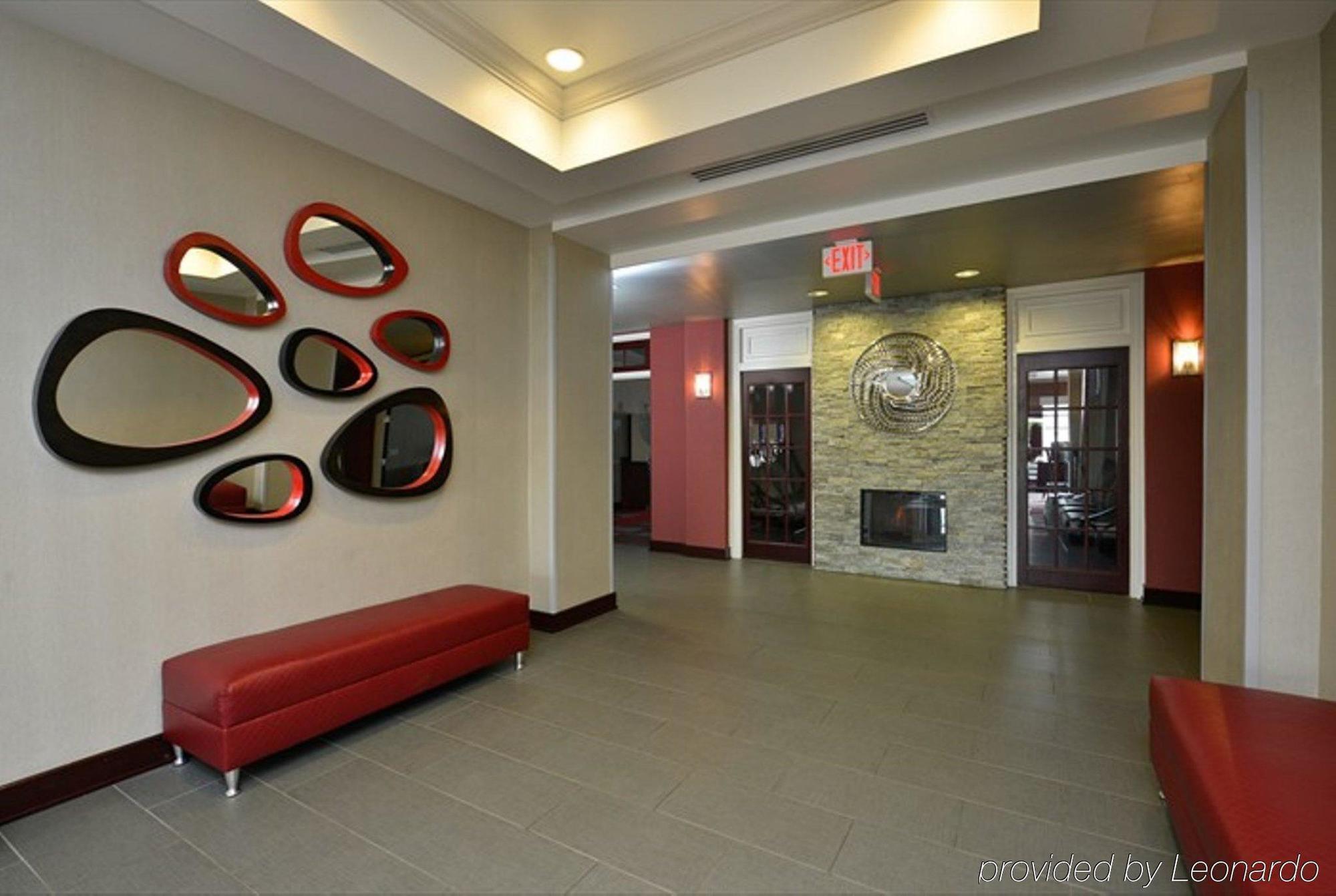 Holiday Inn Express Hotel & Suites Detroit-Utica By Ihg Eksteriør billede